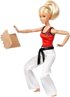 Кукла Барби Каратистка Безграничные движения Barbie Made To Move DWN39